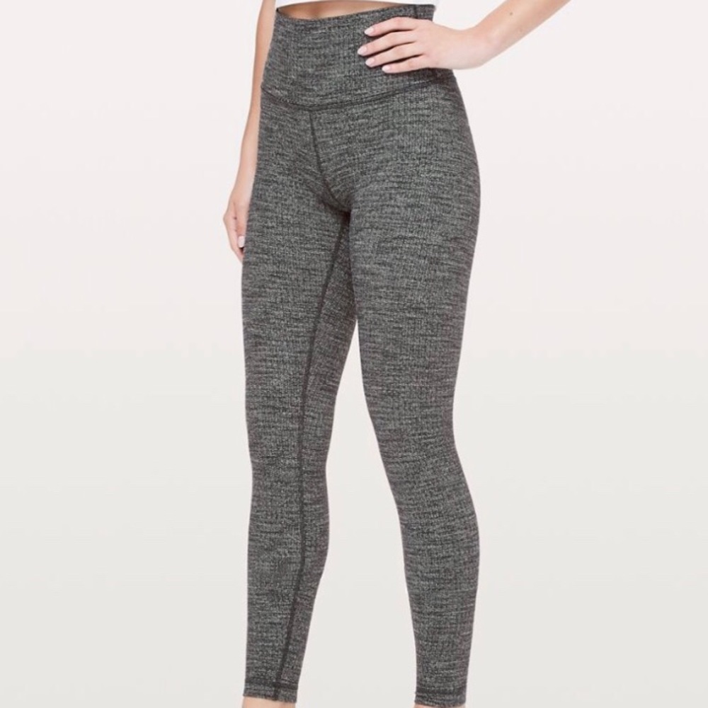 NWOT LULULEMON WUNDER UNDER high rise tight 28”